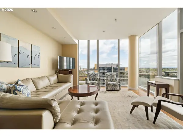 841 S GAINES ST #2104, Portland, OR 97239