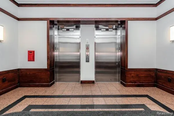 250 E Harbortown DR #307, Detroit City, MI 48207