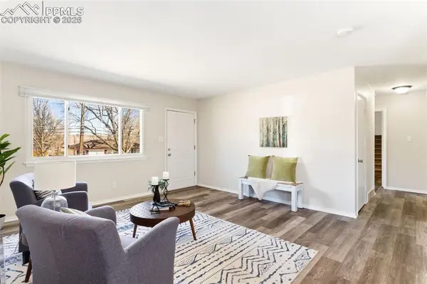 1728 N Chestnut ST, Colorado Springs, CO 80907