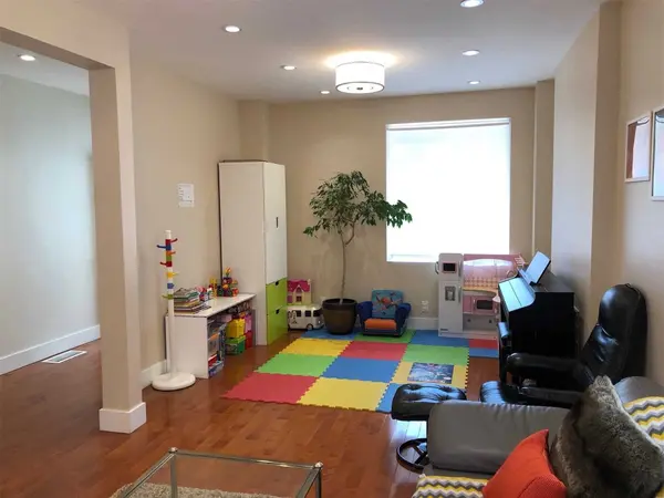 148 Roslin AVE, Toronto C04, ON M4N 1Z4