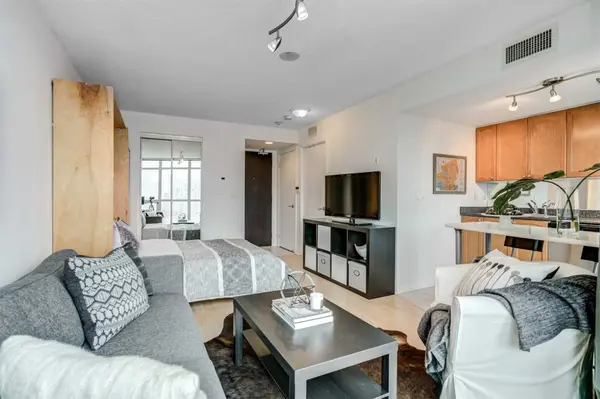 231 Fort York BLVD #1410, Toronto C01, ON M5V 1B2