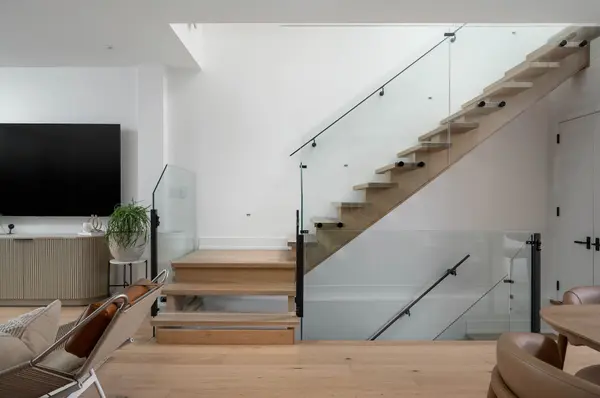 268 Euclid AVE, Toronto C01, ON M6J 2K2