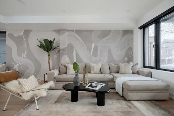 268 Euclid AVE, Toronto C01, ON M6J 2K2