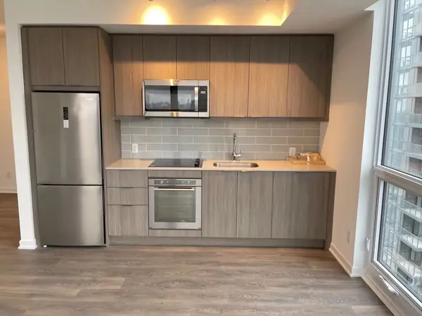 38 Forest Manor RD #2207, Toronto C15, ON M2J 1M5