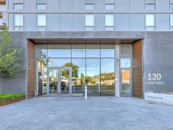 120 Varna DR #1521, Toronto C04, ON M6A 1N3