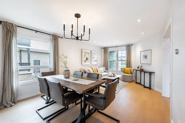 1506 Bentley LN, Pickering, ON L1X 2M5