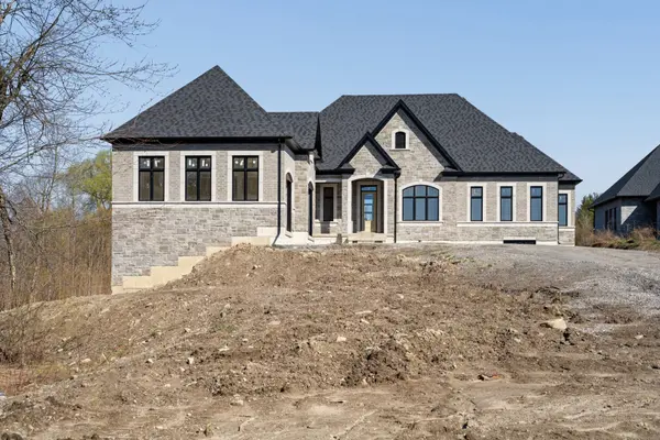 32 Ormiston ST, Clarington, ON L0B 1J0