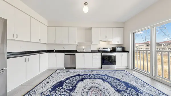 1099 Cameo ST, Pickering, ON L1V 1N8