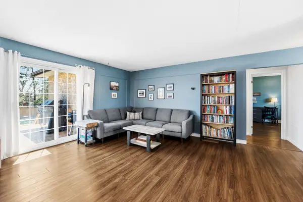 157 Blossom CT, Scugog, ON L9L 1G5