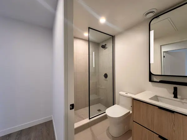 1050 Eastern AVE #323, Toronto E01, ON M4L 0B7