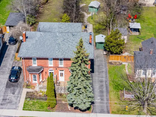 32 Wellington ST, Clarington, ON L1C 1V2