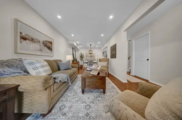 76 Cornwall DR, Ajax, ON L1T 3E9