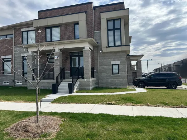 4 Singhampton RD, Vaughan, ON L4H 5J6