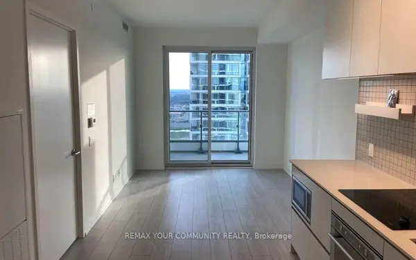 950 Portage Pkwy #4210, Vaughan, ON L4L 0J7