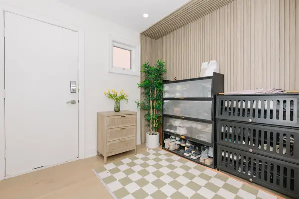 85 Butterfield CRES, Vaughan, ON L6A 1J4