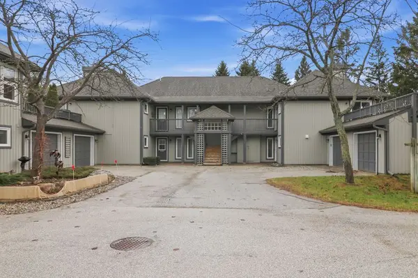 810 Suncrest CIR, Collingwood, ON L9Y 5C7