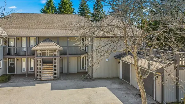 810 Suncrest CIR, Collingwood, ON L9Y 5C7