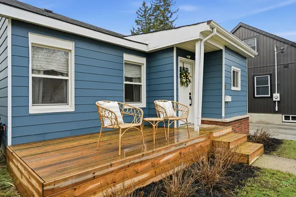 11 Victory DR, Collingwood, ON L9Y 2G6