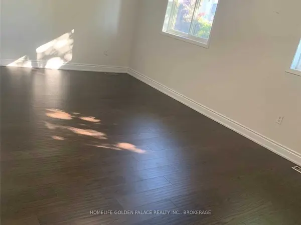 13 Dykstra DR, Barrie, ON L4N 0E2