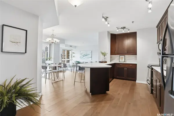 902 Spadina CRESCENT E #702, Saskatoon, SK S7K 0G8