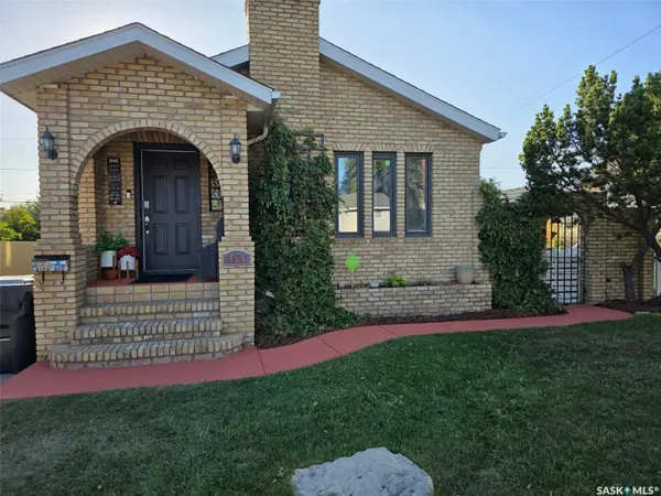 1131 111th STREET, North Battleford, SK S9A 2K4