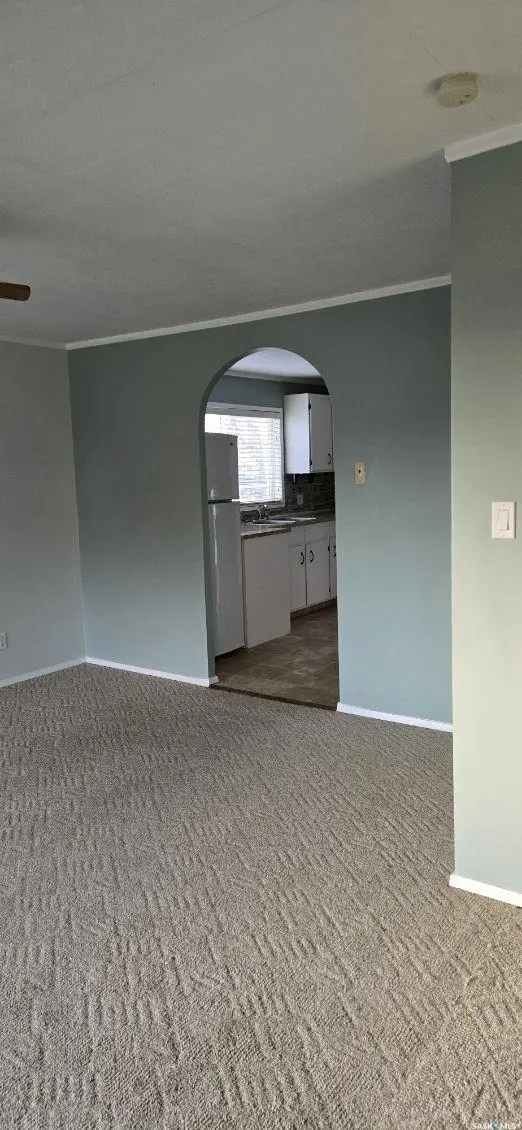 231 5th AVENUE W, Gravelbourg, SK S0H 1X0