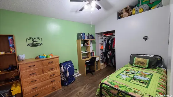 215 Mergens STREET, Weyburn, SK S4H 1R4