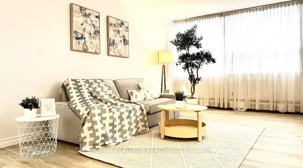 451 The West Mall N/A #218, Toronto W08, ON M9C 1G1