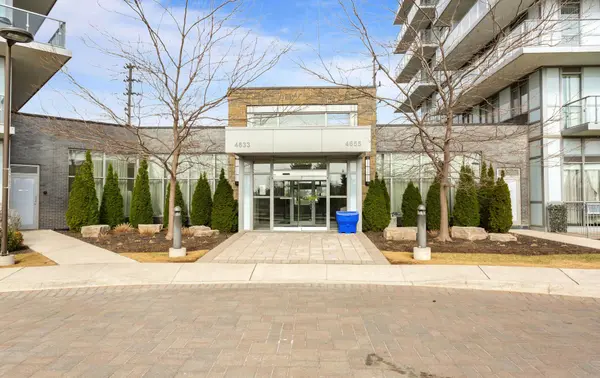 4655 Glen Erin DR #1207, Mississauga, ON L5M 0Z1