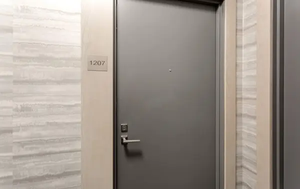 4655 Glen Erin DR #1207, Mississauga, ON L5M 0Z1