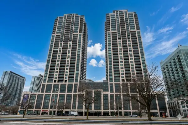 1926 Lakeshore BLVD W #3911, Toronto W01, ON M6S 1A1