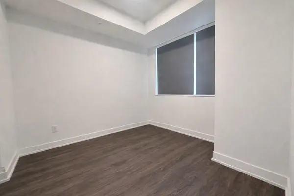 1926 Lakeshore BLVD W #3911, Toronto W01, ON M6S 1A1