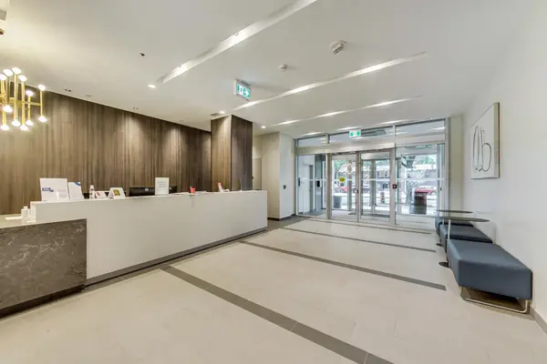 1787 St Clair AVE W #321, Toronto W03, ON M6N 0B7