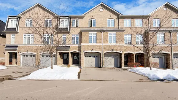 1127 Haig BLVD #6, Mississauga, ON L5E 2M6