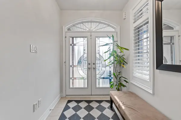 5142 Ancient Stone AVE, Mississauga, ON L5M 8A9