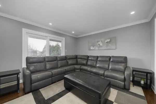 49 Princeton TER, Brampton, ON L6S 3S4