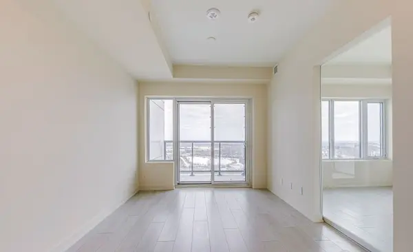 8020 Derry RD #209, Milton, ON L9T 9N7