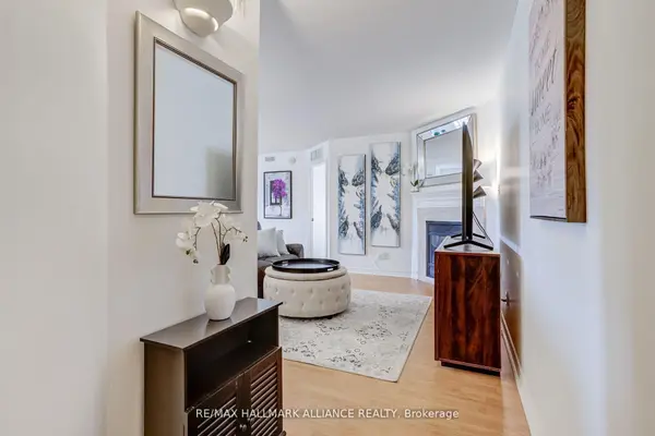 4003 Kilmer DR #312, Burlington, ON L7M 4M1