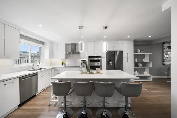 4143 Sunflower DR, Mississauga, ON L5L 2L4