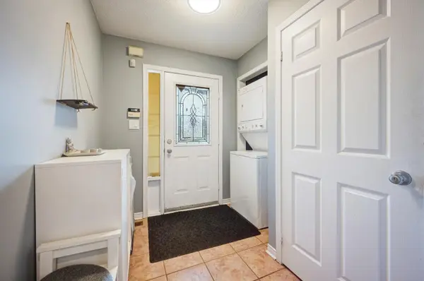 25 Tinsmith ST, Brampton, ON L7A 1N1