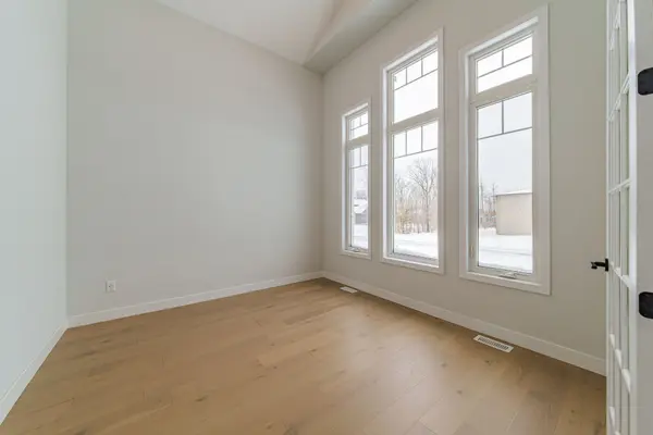 256 Antler CT, Mississippi Mills, ON K0A 1A0