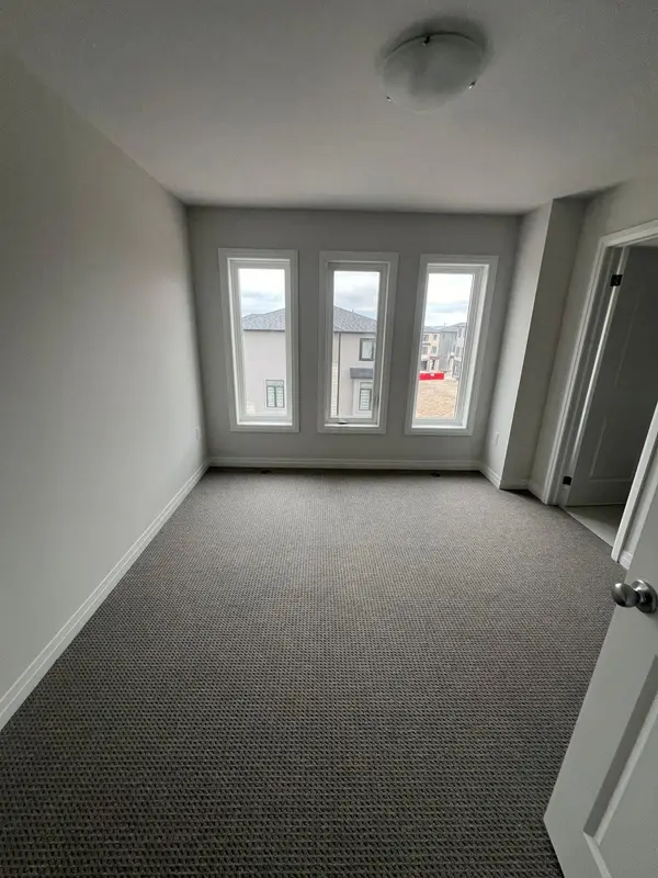 155 Equestrian WAY #24, Cambridge, ON N3E 0E8