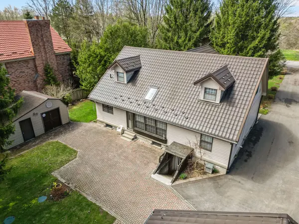 33396 Queen ST, North Middlesex, ON N0M 1A0