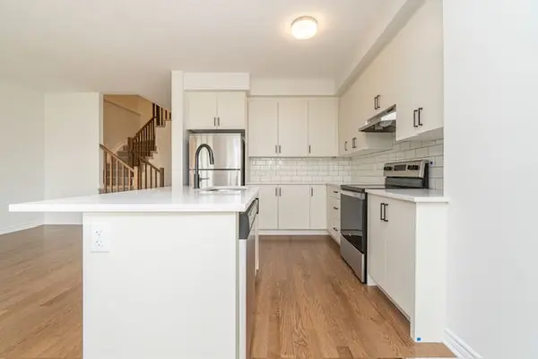 130 Main Halyard LN, Fallowfield Rd South Of Ottawa, ON K2J 7B6