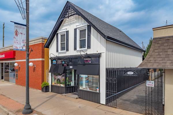 170 Muskoka RD N, Gravenhurst, ON P1P 1X2