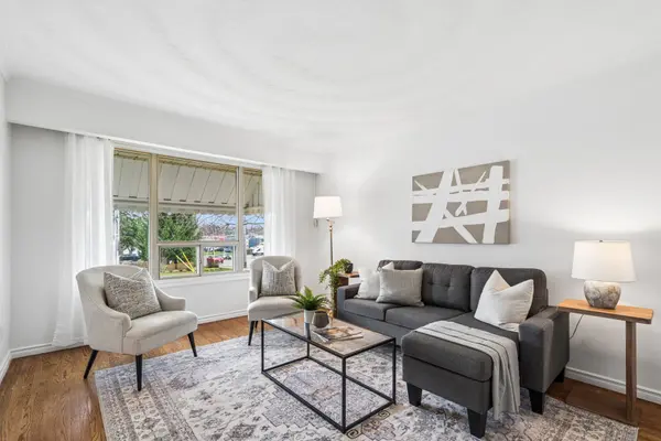 23 Knightswood BLVD, Guelph, ON N1E 3W3