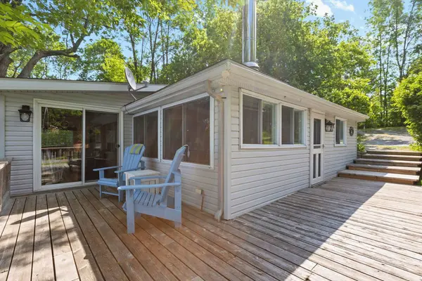 118 Hall Shore RD, Lanark Highlands, ON K0G 1M0