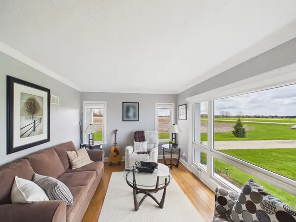 1044 5 Concession, Kincardine, ON N2Z 2X4