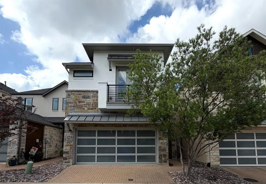 8227 Nunley Lane, Dallas, TX 75231