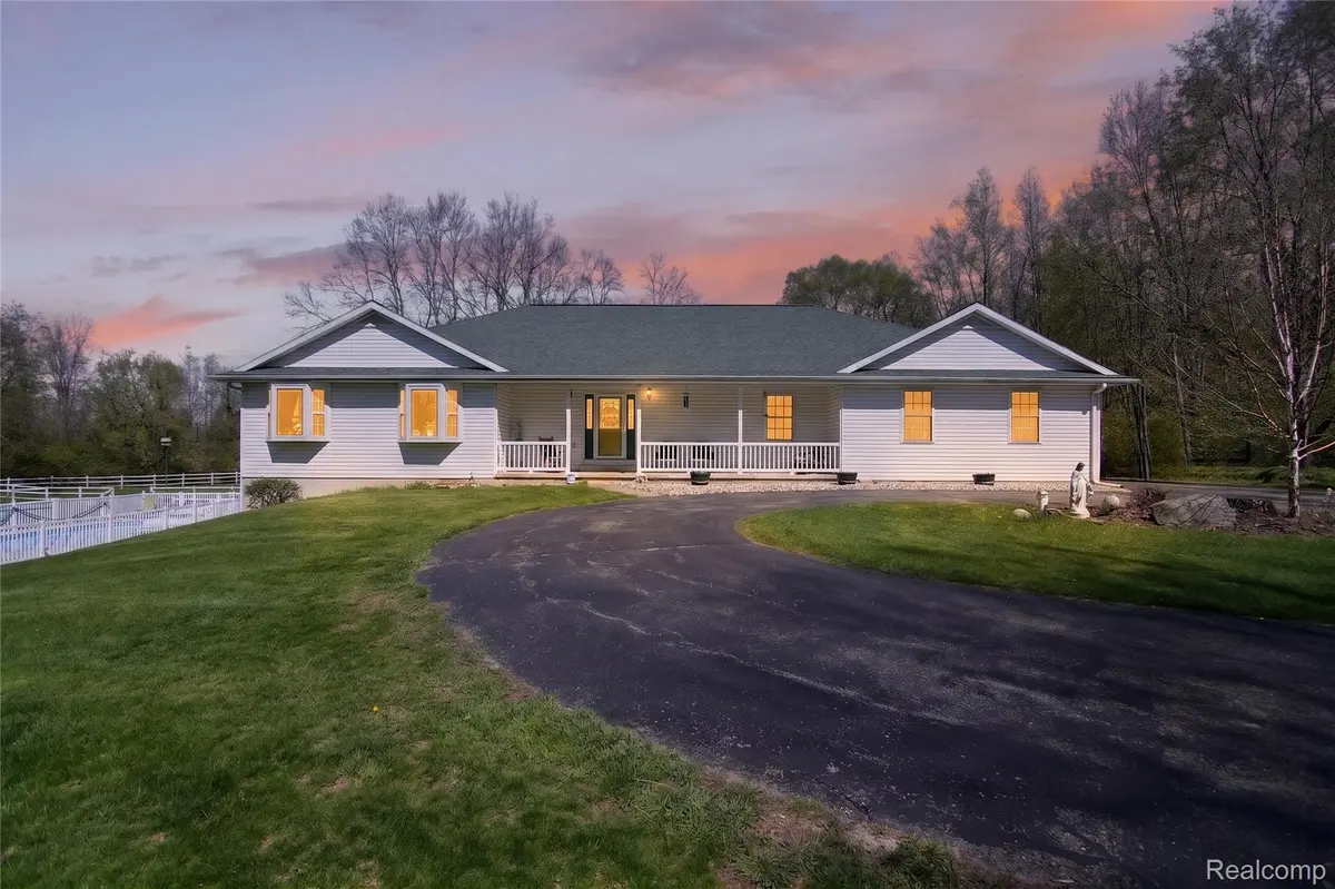 7233 Hague AVE, Liberty Township, MI 49201